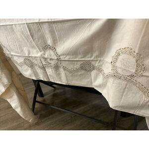 Vintage Tesille Elegant Embroidery 1249 66x118 Tablecloth Napkins NEW